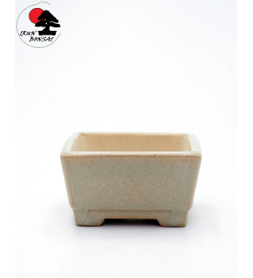 A058 (8,7x8,7x4,5 cm)