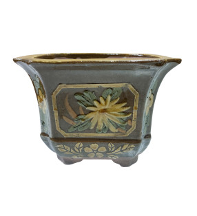 POT No.2 KIKUMON (24 x 24 x 18.8 cm)